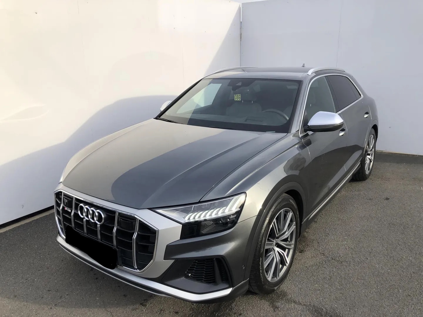 Audi SQ8 TDI | předváděcí auto skladem | nafta V8 biturbo 435 koní | max výbava | nákup online | super cena | autoibuy.com